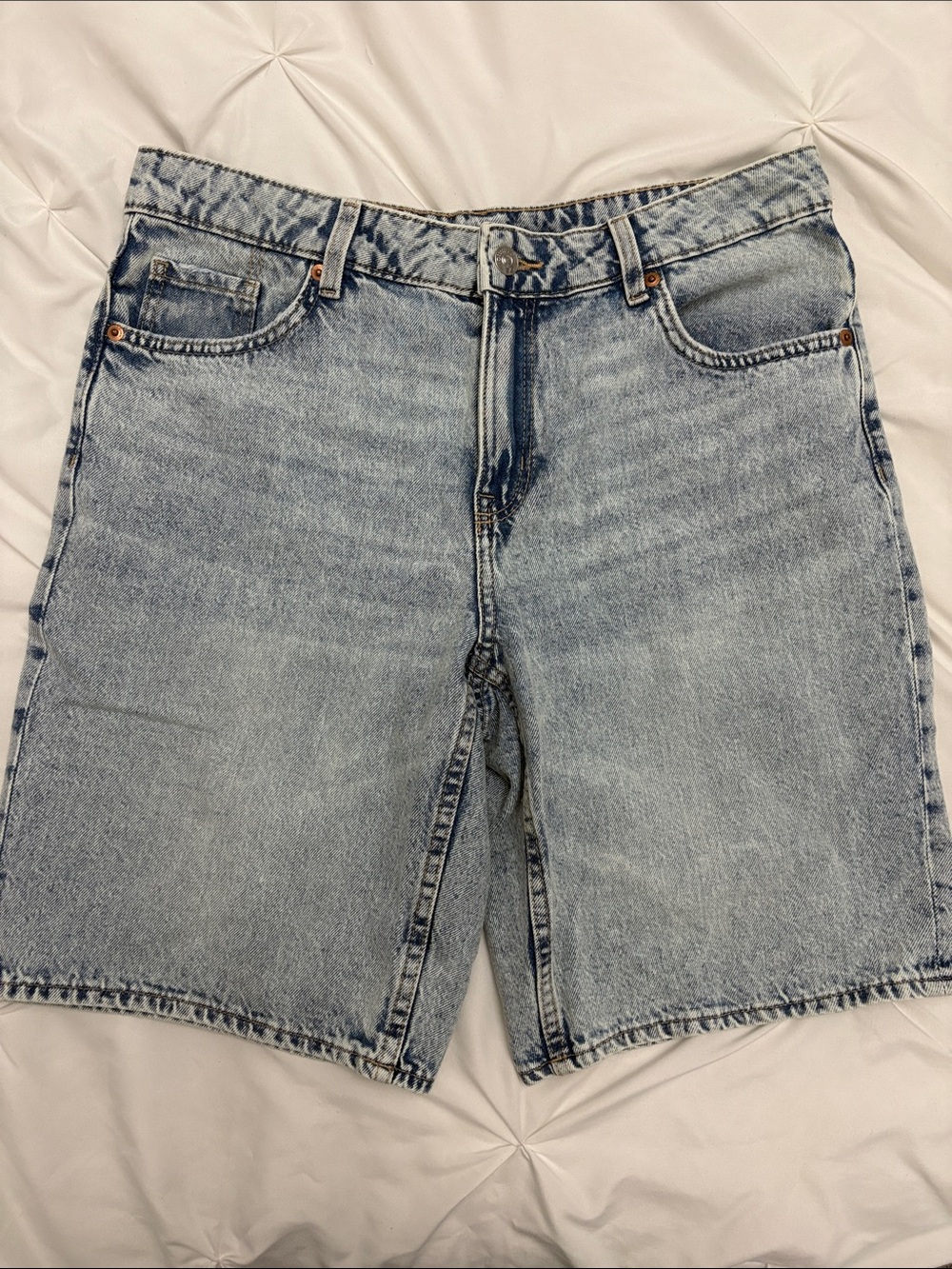NWT Light Wash Bermuda Jean Shorts